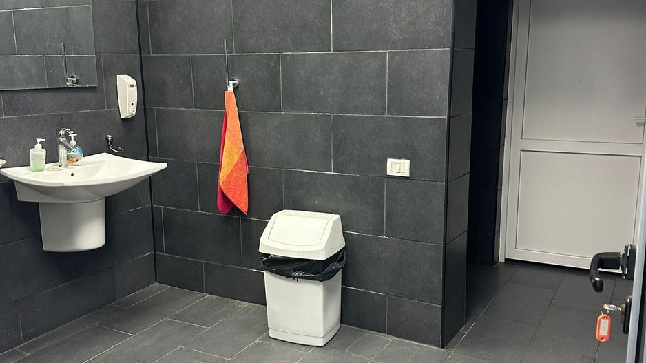 Spatiu depozitare - logistica 2.519 mp si birouri Chiajna A1 - Poză 37