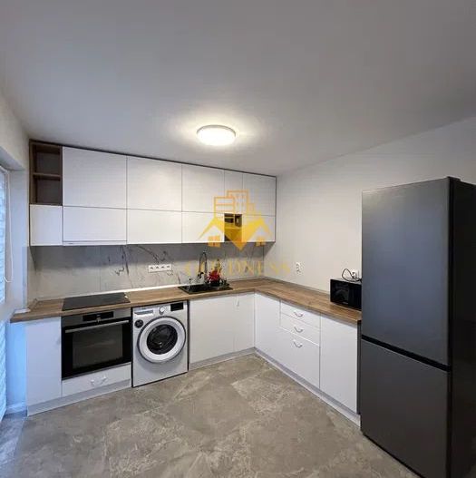 2 camere open space, Modern, Parcare, Revo Gym, Auchan, Iris - Poză 4