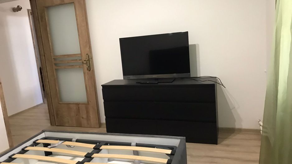 Apartament 3 camere – Centru, Str. Domneasca (langa Hotel Mercure) - Poză 4