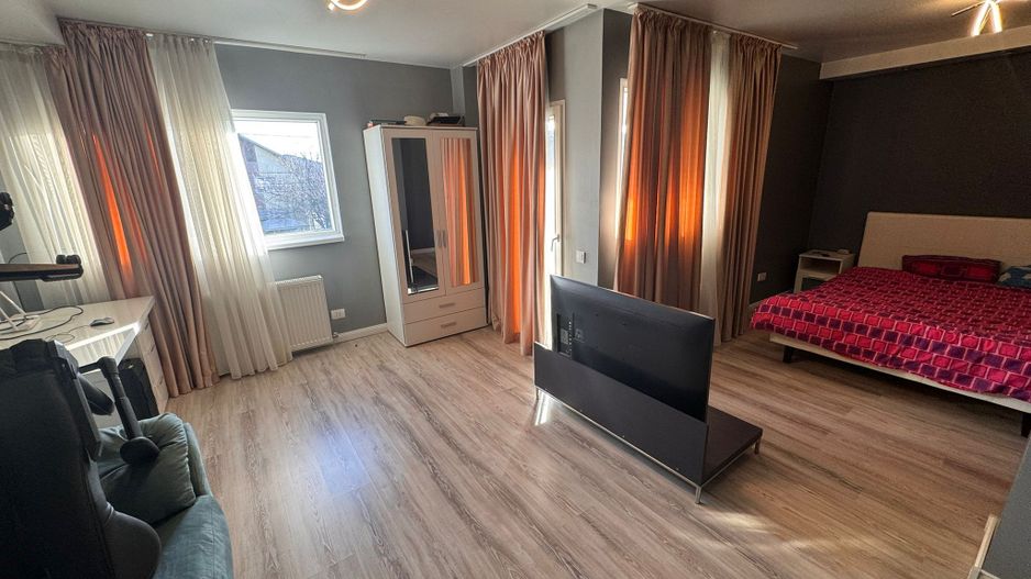 Casa 9 camere Glina 350 mp utili 1000 mp teren - Poză 31