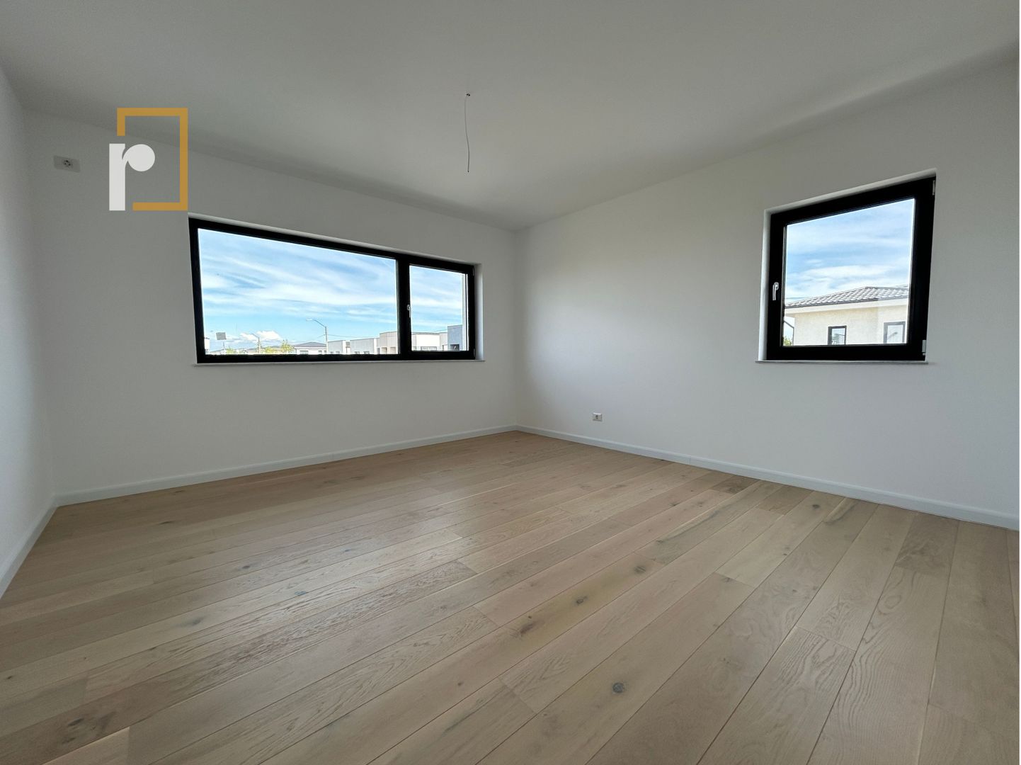 Vila individuala 4 camere | Tunari - Poză 15