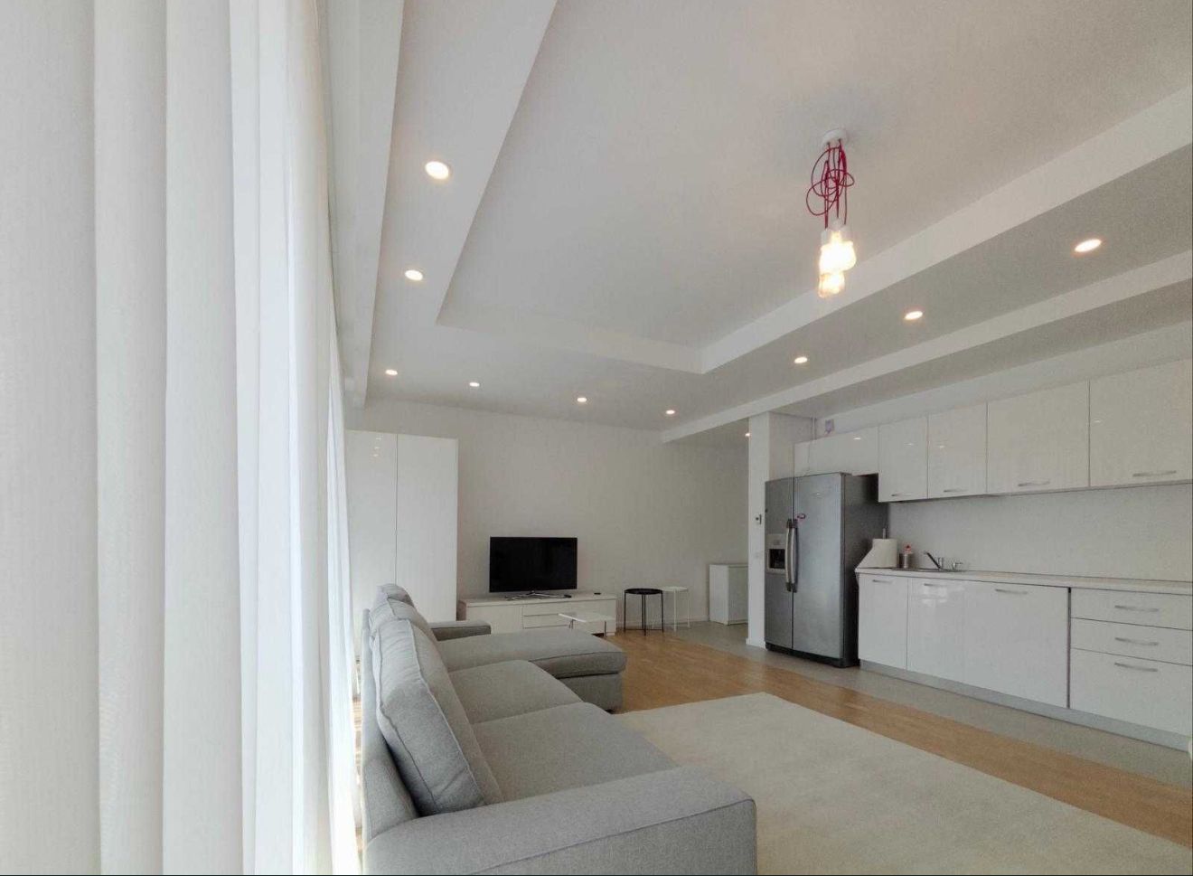 AP. 2 CAMERE EMINESCU,CENTRALA PROPRIE, PARCARE INCLUSA,MOBILAT MODERN - Poză 4