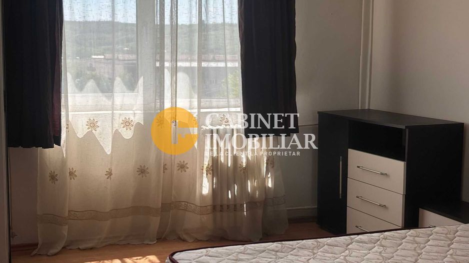 CANTA - 1 CAMERA - MOBILAT SI UTILAT - Poză 2