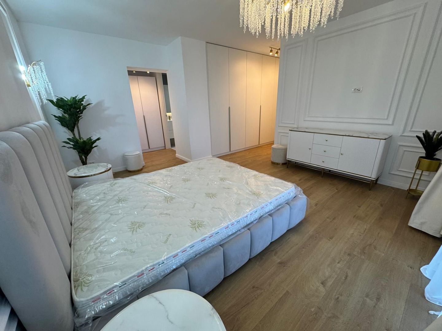 Apartament cu 3 camere de închiriat în Bucuresti - Poză 5