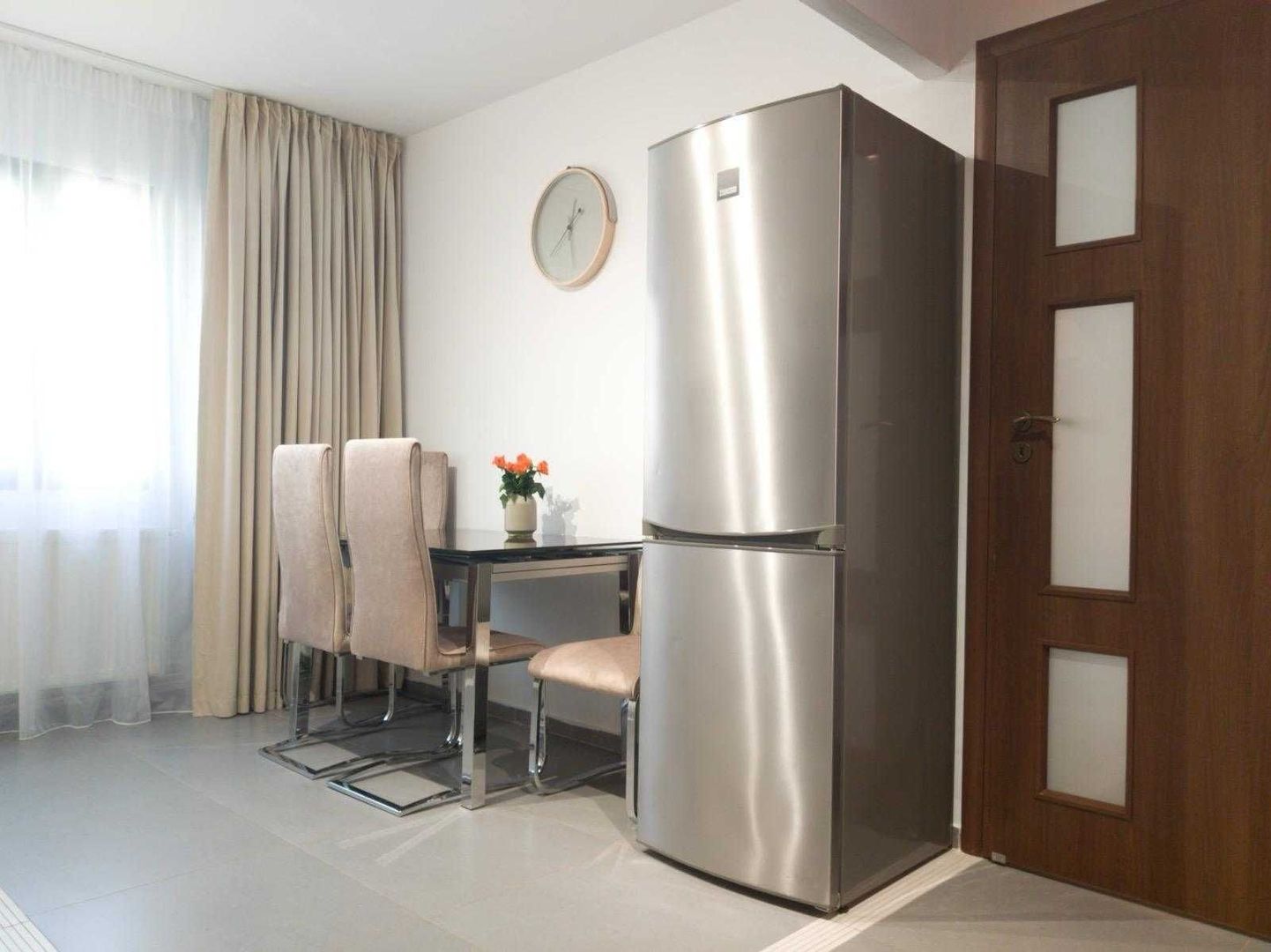 Gh Lazar | 2 camere | Etaj 1  | Centrala Proprie - Poză 4