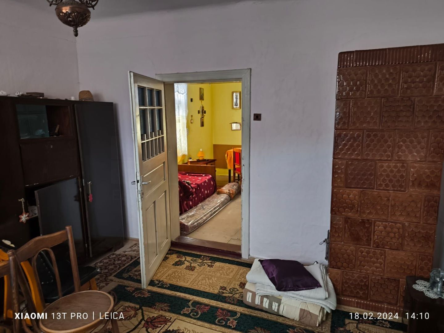 CASA DE VANZARE + ANEXE 2500 MP / PUTNA - Poză 1