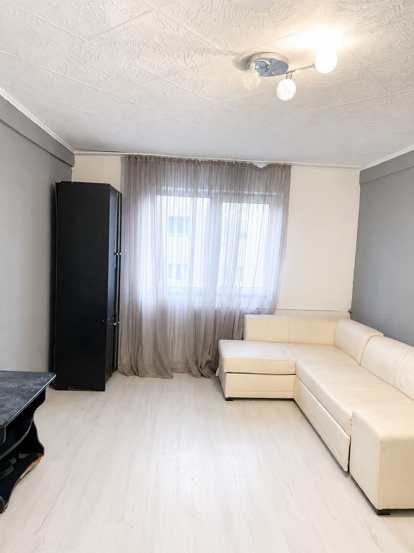 Garsoniera Uzina 2,Str Zizinului - Poză 1
