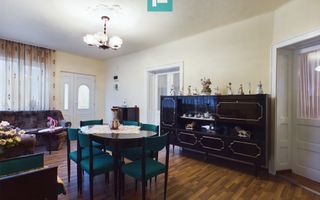 Casă pitorească în județul Arad - Poză 9