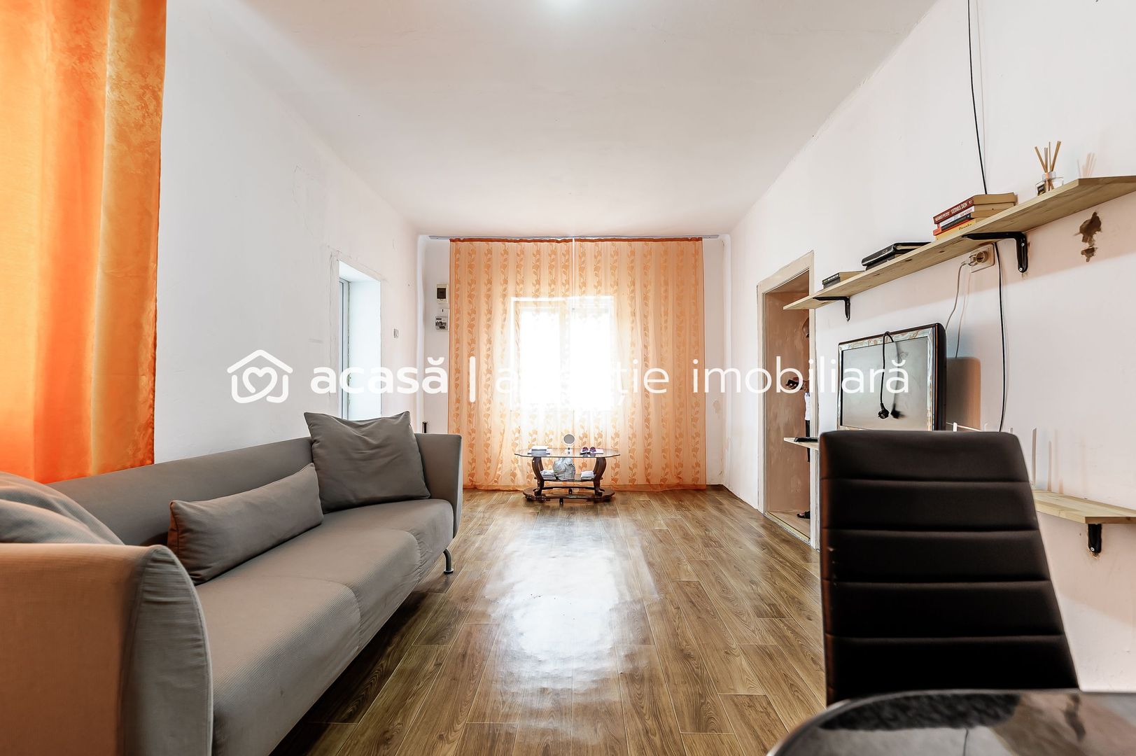 Ofertă rară! Casă cu teren generos în Poltura! - Poză 6