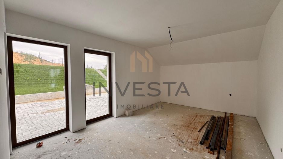 CASA INDIVIDUALA FELEACU 1000 MP CURTE - Poză 3