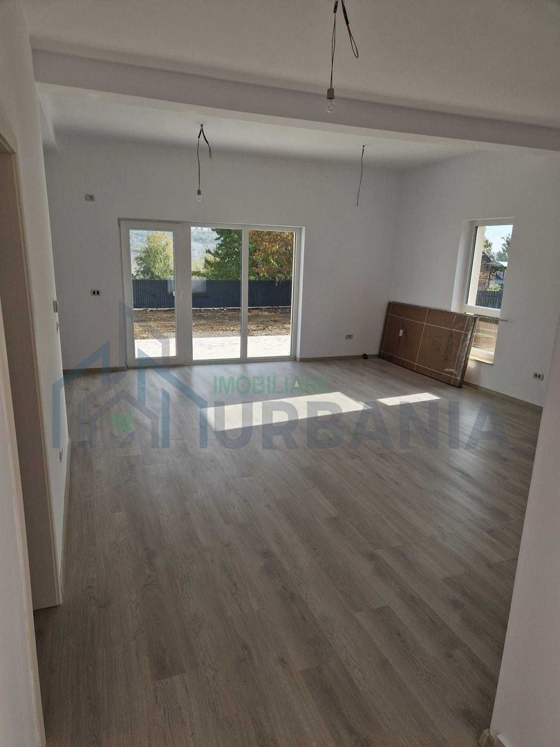 Casa nouă de vânzare în Valea Lupului – 124 mp utili, teren 586 mp, finisaje premium - Poză 2