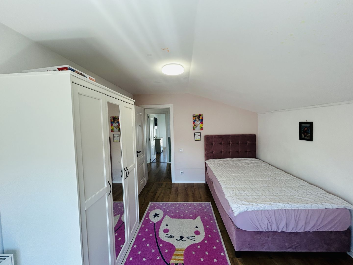 Casa moderna, tip duplex, 4 camere, 2 bai - Bavaria Park - Poză 12