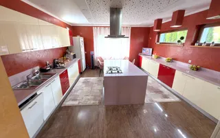 CASĂ 5 CAMERE TEREN 1600 MP CAMPULUNG - Poză 18