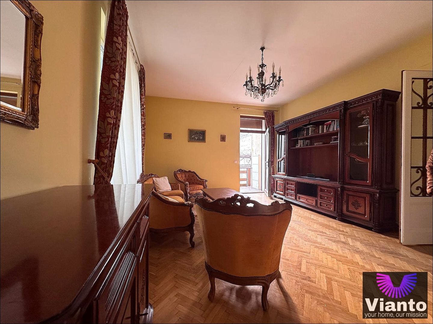 APARTAMENT 3 CAMERE LA CASA CENTRAL | CURTE PROPRIE | VICTORIEI/ PARCUL SUBARINI - Poză 4