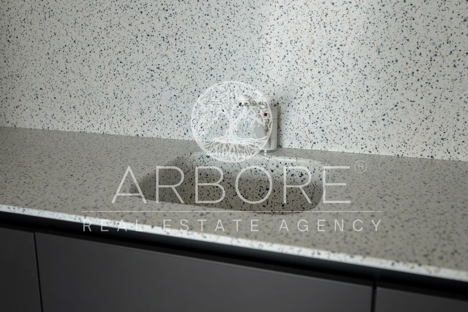 Apartament de Vânzare cu 3 Camere în Zona de Nord a Bucureștiului - Poză 7