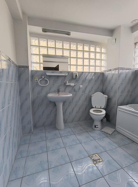 13 Septembrie- Casa Poporului- Uranus- adiacent - Poză 10