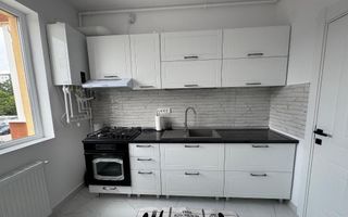 AP. 3 CAMERE BLOC NOU - CENTRALA, BUCATARIE INCHISA,PARCARE INCLUSA, - Poză 4