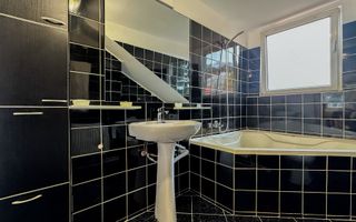 Apartament 2 camere Centrul Vechi Brasov - Poză 8