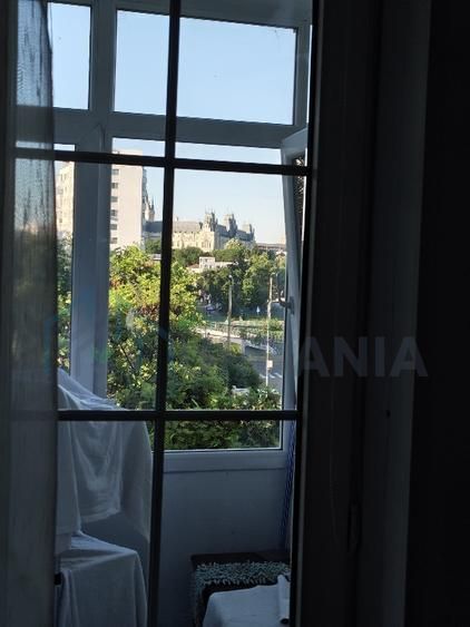 Închiriez apartament 3 camere Zona Podu Ros |Cantemir ,Etaj 3 Vedere Palas - Poză 4