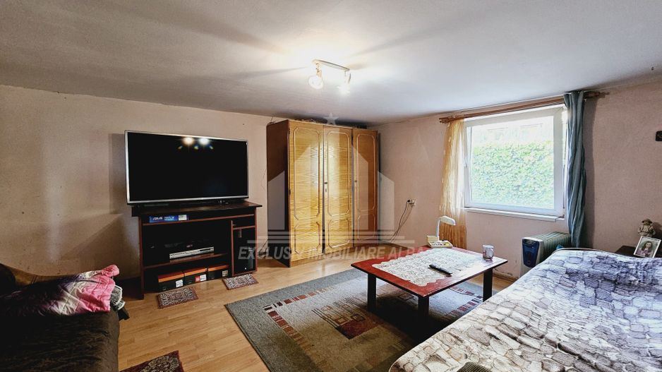 Casa de vanzare in Cetate, zona Parcul Unirii - Poză 5