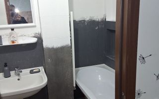 Apartament 1 cameră, 30 mp, Cartier Iris, parțial renovat. - Poză 7