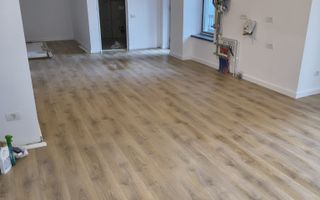 Apartament cu 2 camere 49,35 mp + 21,35 mp terasele + loc de parcare - Busteni - Poză 2