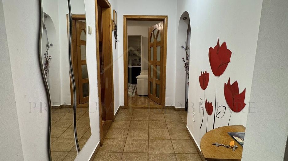 Apartament 4 Camere de vânzare în Onești - Poză 7