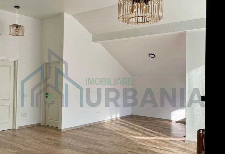 Casă + Garaj Spațios * # * # * - Poză 6