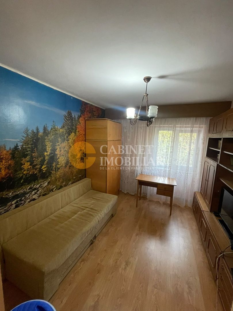 APARTAMENT 3 CAMERE - PODUL DE FIER decomandat - Poză 9