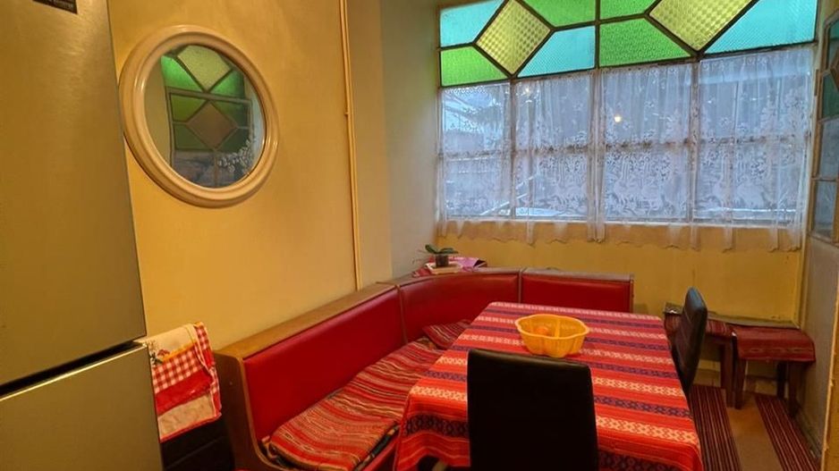 Duplex cu 5 camere in zona centrala - Poză 5