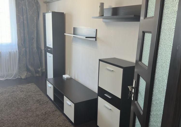 Garsoniera - Titan - Poză 3