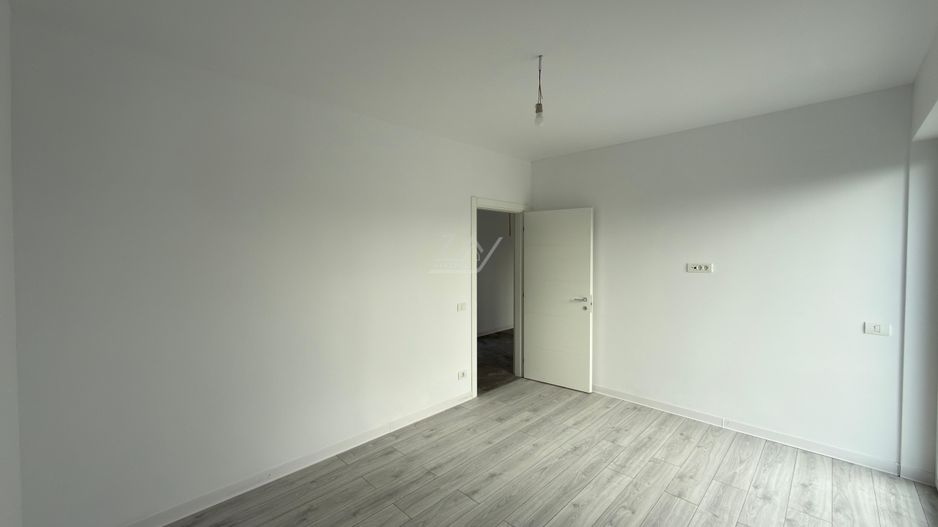 Bloc finalizat. Bucatarie inchisa. Loc de parcare. Spatiu depozitare - Poză 7