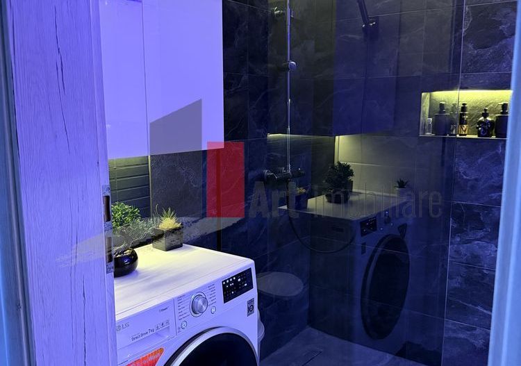 Vand Apartament 3 camere Parcare inclusa Militari - Poză 5