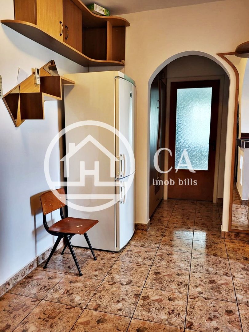Apartament de închiriat cu 3 camere în zona Rogerius, Oradea - Poză 7