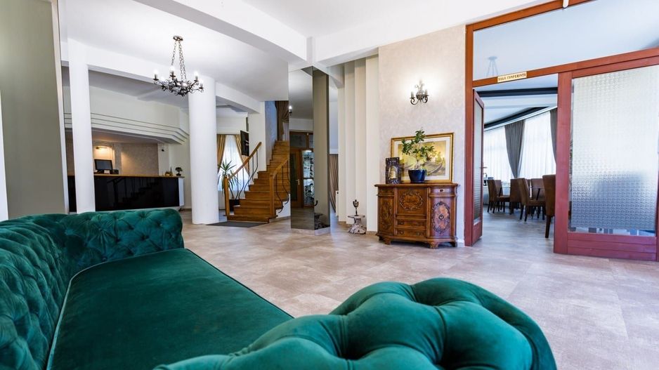 Pensiune / hotel de vanzare / parteneriat, Predeal, Brasov - Poză 4
