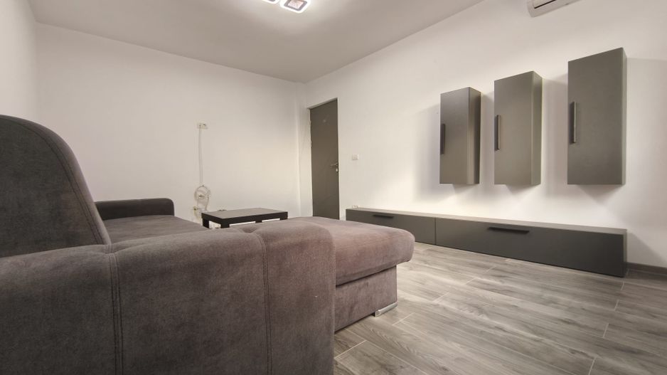 MANGALIA - Portului | 3 cam Renovat 2025 | Centrala | Ap Izolat termic - Poză 2