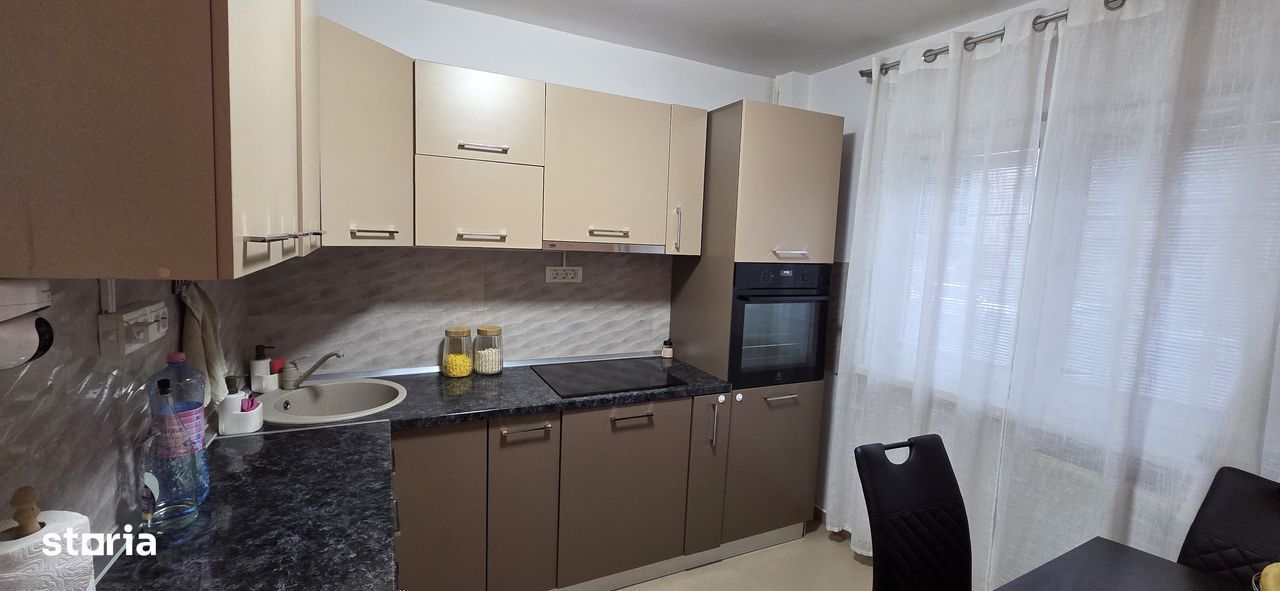 Apartament 4 camere de vânzare – zona Politehnicii - Poză 3