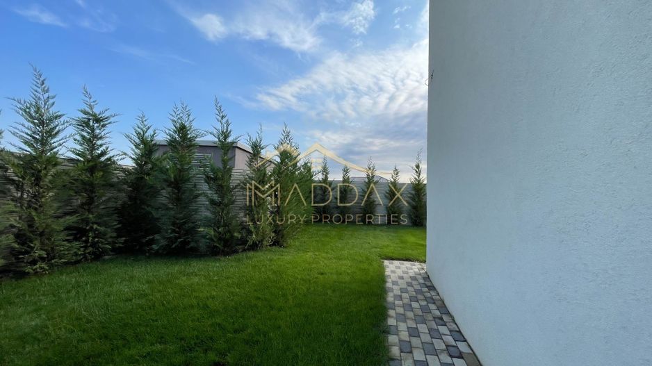 *** Vila 4 camere de vanzare II Nemobilata II Corbeanca - Poză 41