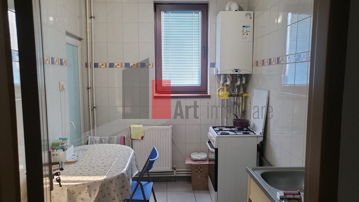 Apartament 2 camere Titan, parcul Titanel - Poză 1