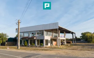 Spatiu comercial cu etaj și teren de 4000mp - Poză 15