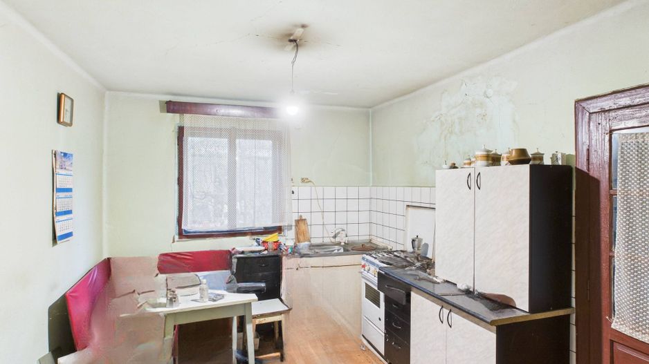 Casă 70 mp în Diosig, 1230 mp teren - Poză 9