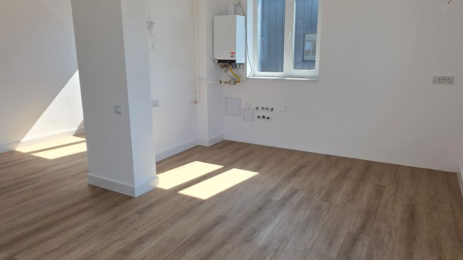 Apartament cu 2 camere în București, Pipera, România - Poză 8