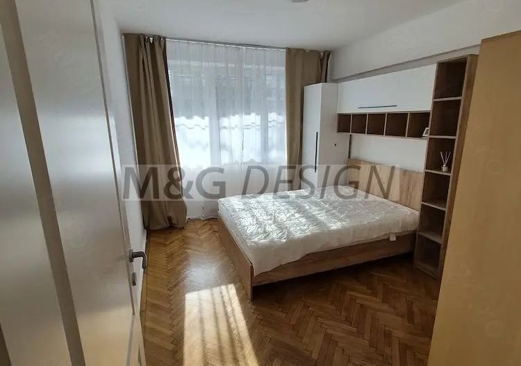 Apartament 3 camere zona Garii - Poză 1