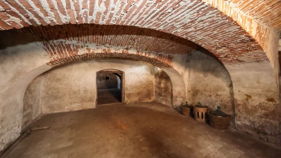 Casă Săsească Autentică cu Șură Impresionantă în Cristian – Teren 2729mp - Poză 31