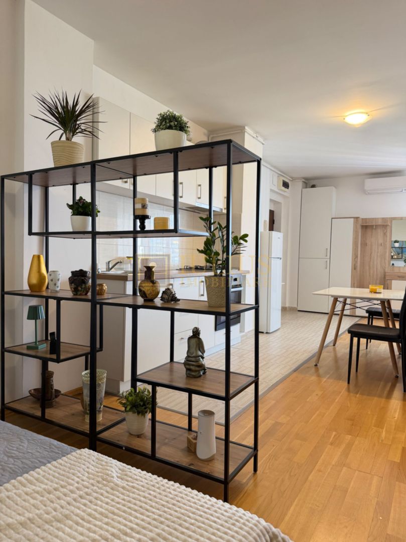 Toronto Residance, 1 camera, spatios, centrala proprie., aer conditionat, lift. - Poză 10