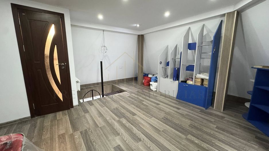 Spatiu comercial de vanzare in Onesti - Poză 2