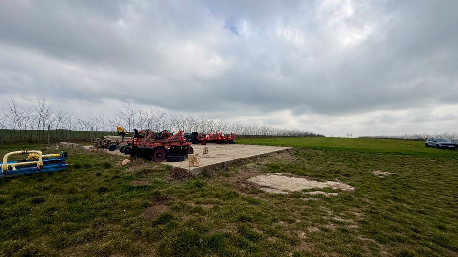 Teren de vanzare in Săcele ideal pentru silozuri, fermă 6 ha - Poză 25