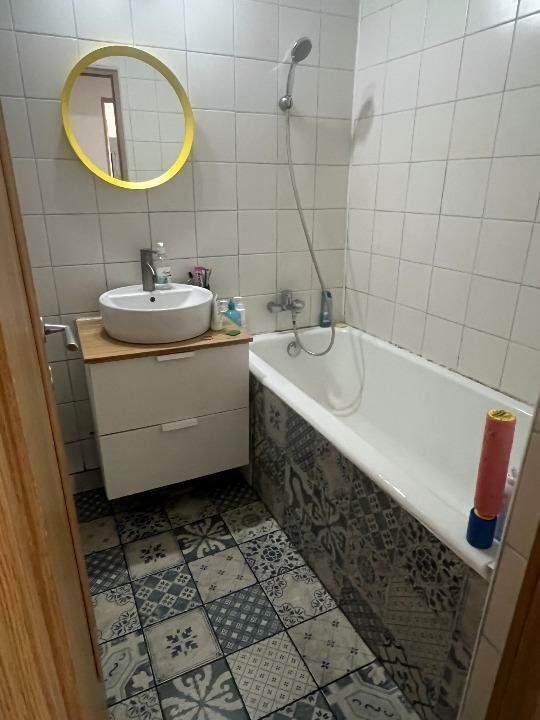 3 camere Titan, langa Parc si Stadionul National - Poză 14