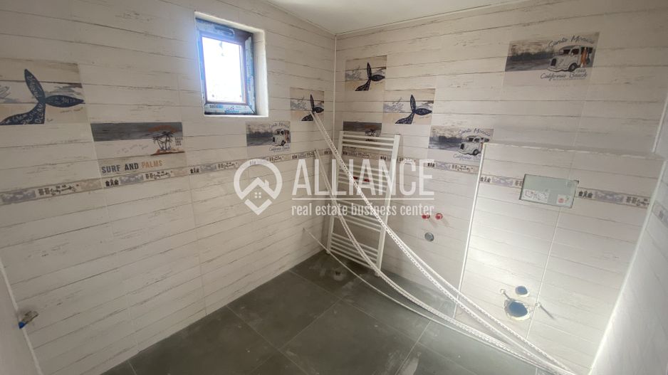 VALU LUI TRAIAN(COD 07) -Casa P+M 5 camere cu teren de 300 mp - Poză 23