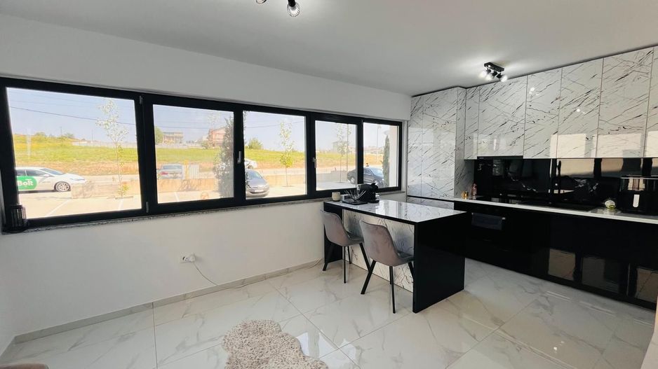 Eleganta si confort | 2 camere in bloc nou, parcare – zona Panoramic - Poză 20